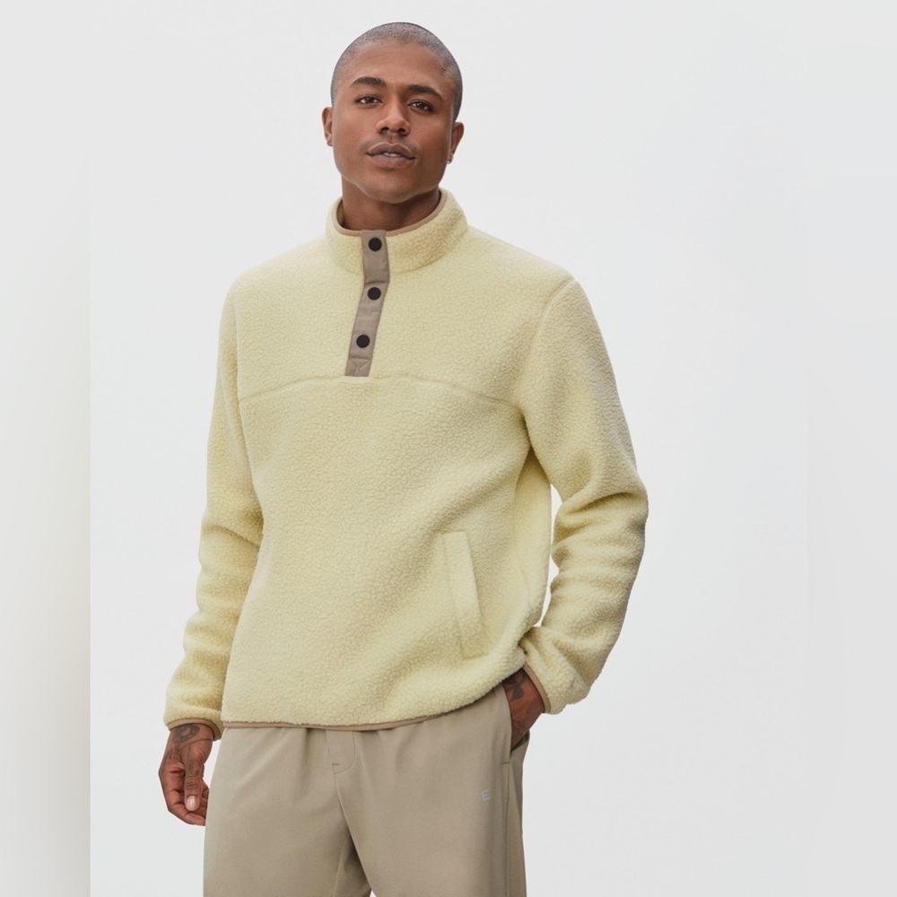 Everlane | ReNew Fleece Snap Neck Pullover Size M Pale Yellow Recycled Polyester